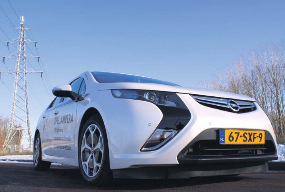 Opel Ampera Extended Range Electric Vehicle Autoplus
