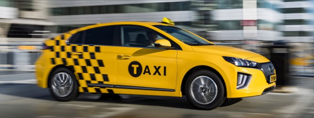Hyundai maakt overstappen op uitstootvrije elektrische taxi extra aantrekkelijk