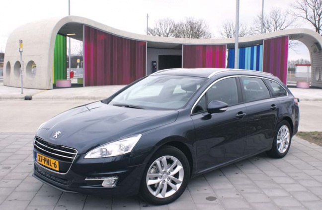 Peugeot 508 SW 1.6 THP Blue Lease Executive