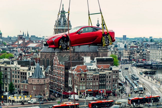 #CreatingAmazing event: Lexus presenteert nieuwe Lexus LC hoog boven Amsterdam