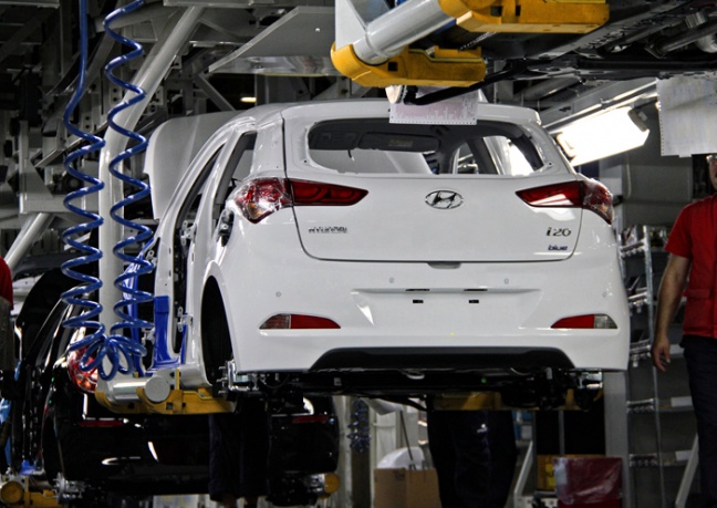 De eerste exemplaren van de nieuwe generatie Hyundai i20 zijn vandaag van de fabrieksband gerold in het Turkse Izmit.