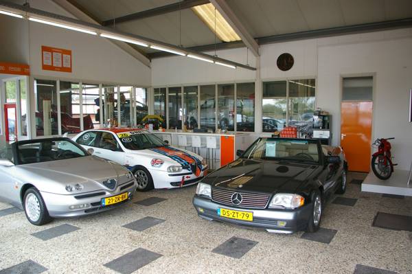 CarOutlet-showroom-04