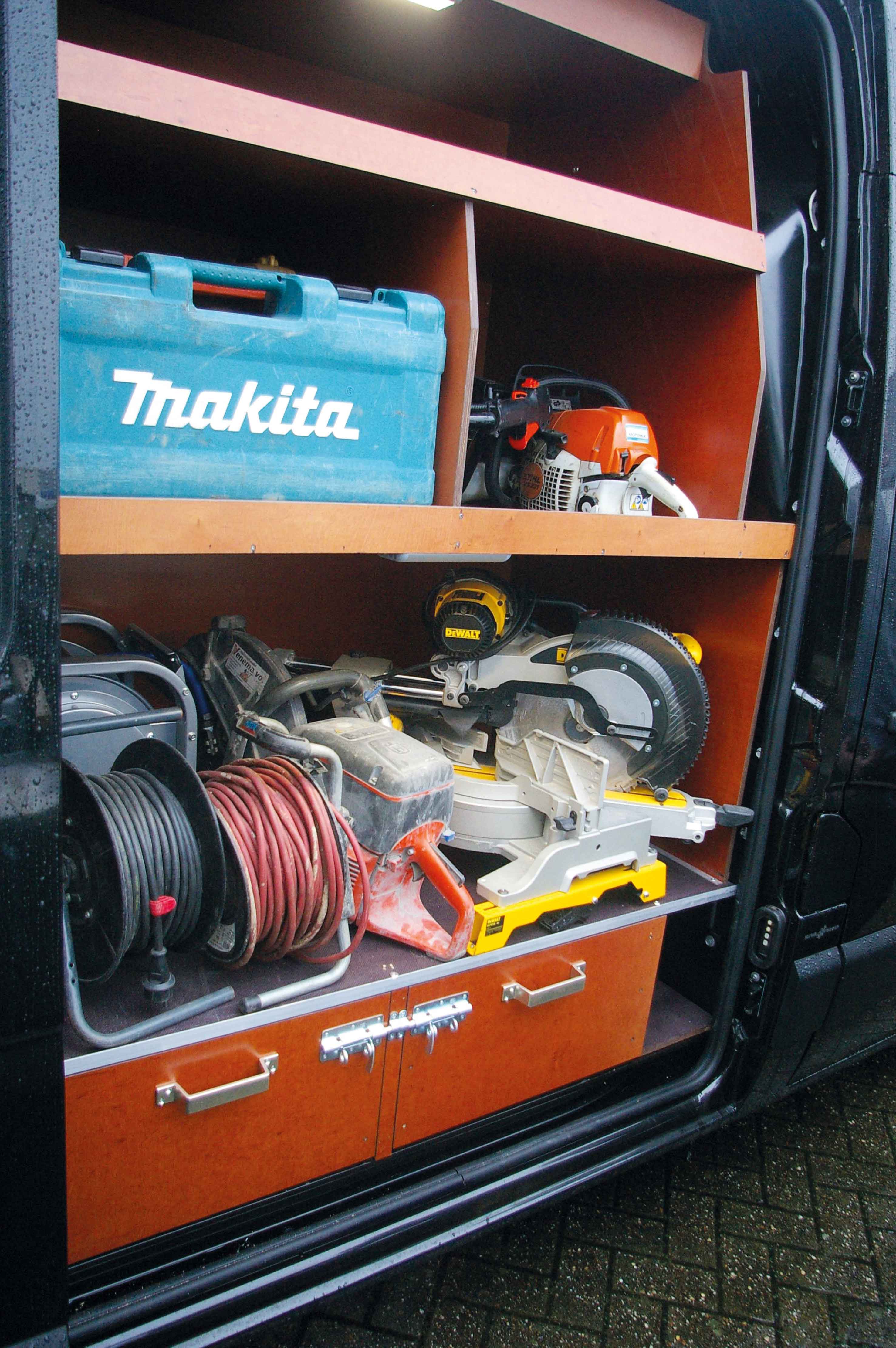 NijWa-bedrijfswageninrichting
