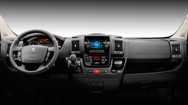 Peugeot Boxer 2014 dash