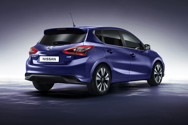 Nieuwe Nissan Pulsar back