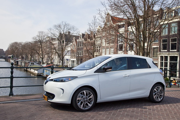 Renault Schone Lucht Rally Amsterdam brug