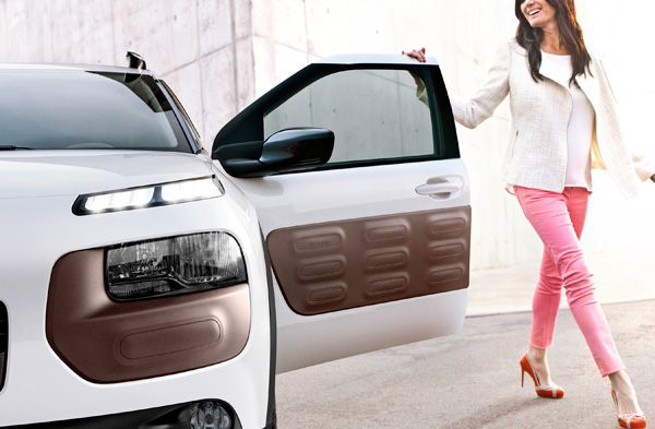 Citroen C4 Cactus succesvol woman