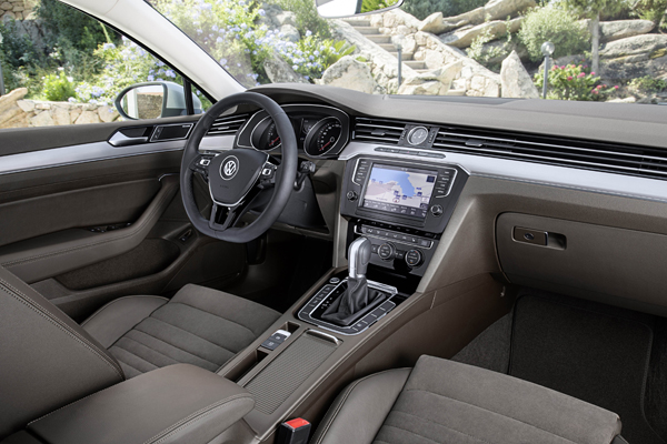 Nieuwe Volkswagen Passat interieur