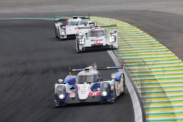 Toyota kampioen TS040 HYBRID FIA World Endurance Championschip action