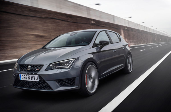 SEAT Leon Cupra grey driving