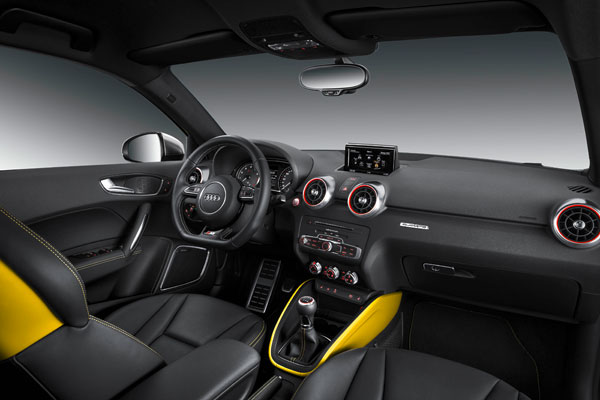 Audi S1 interieur