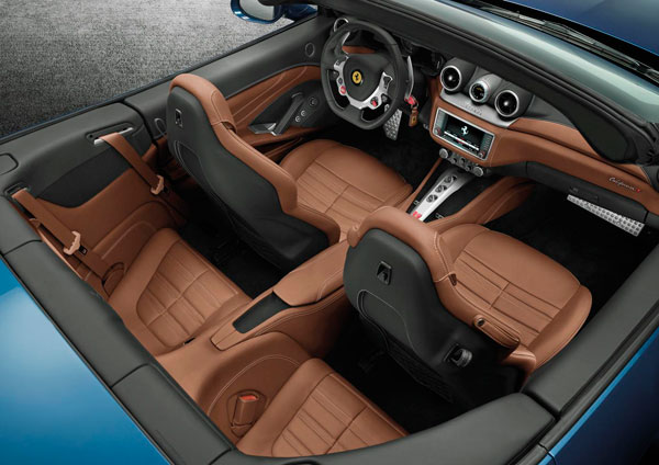 Ferrari California interieur