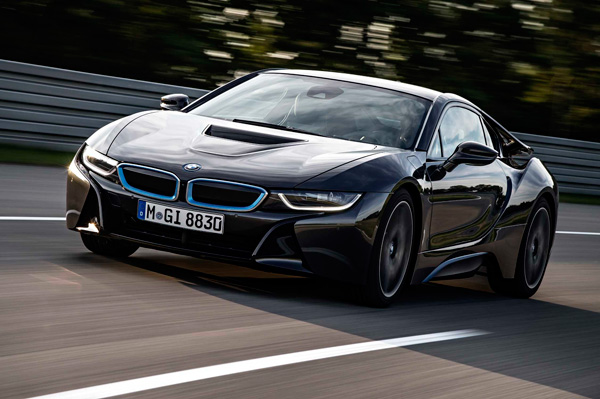 BMW i8 front