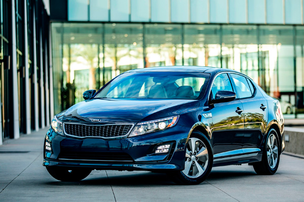 KIA Optima Hybrid dynamic