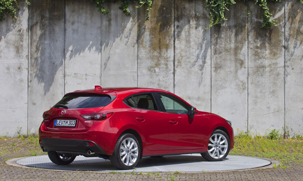 Mazda3 2013 Hatchback back