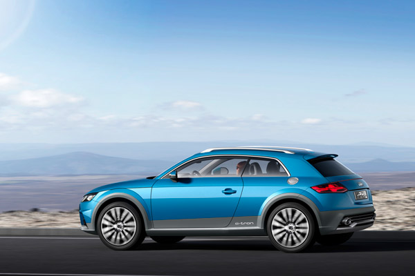 Audi allroad shooting brake side