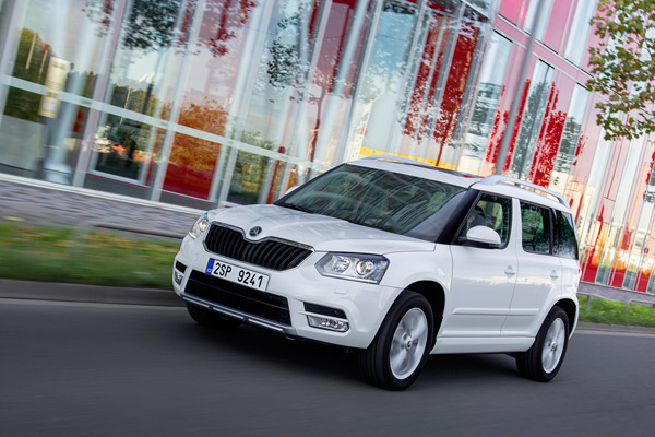 SKODA Yeti and Yeti Outdoor white dynamic