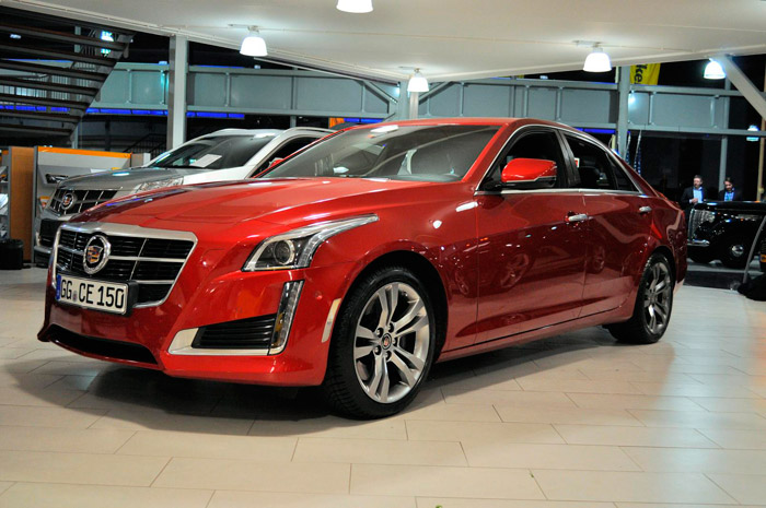 Nieuwe Cadillac CTS Nederland showroom