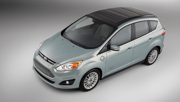 Ford C-MAX SolarEnergi head