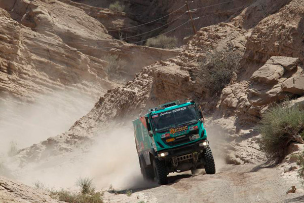 De Rooy DAKAR2014 ADUA etappe 4 action2