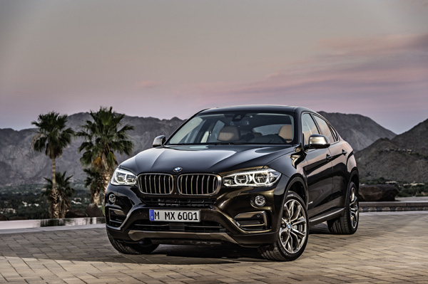 Nieuwe generatie BMW X6 dynamic still