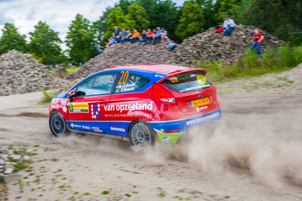 Ford Fiesta Trophy ELE rally dust