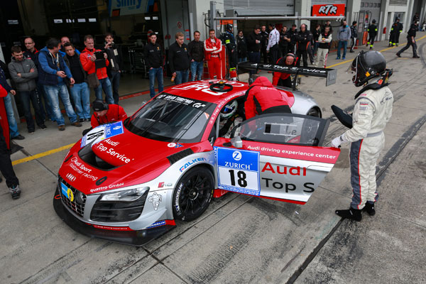 Frankenhout Audi R8 LMS ultra pitbox