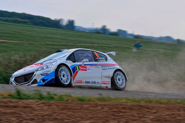 Kevin Abbring Peugeot 208 T16 Ieper action3