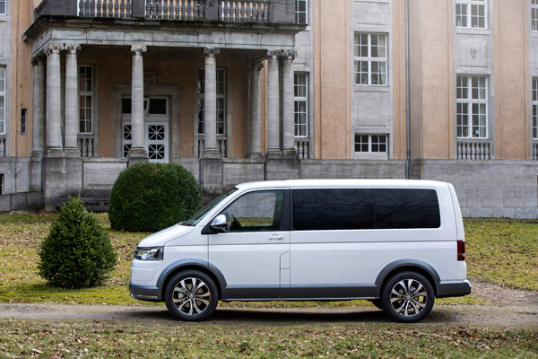 Volkswagen Multivan Alltrack side