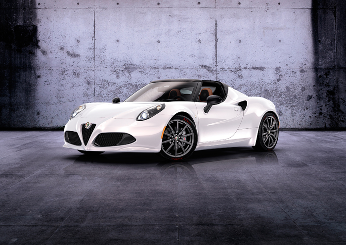 Alfa Romeo 4C Spider header