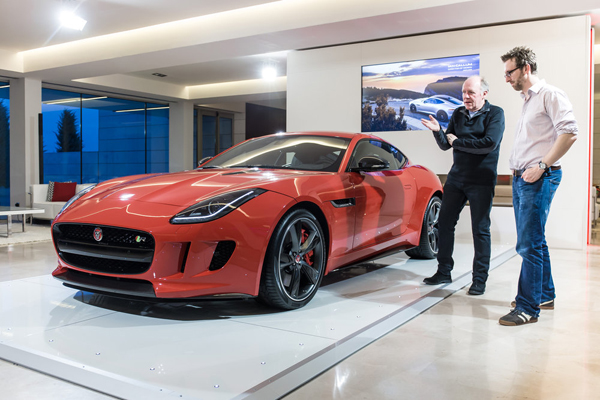 Jaguar Tim Layzell canvas F-Type Coupe model