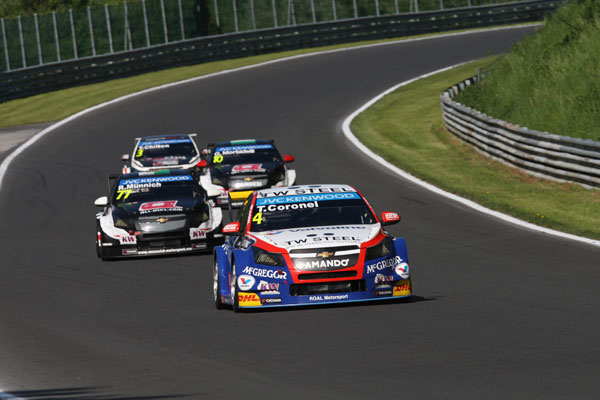 Tom Coronel eerste podium 2014 WTCC action