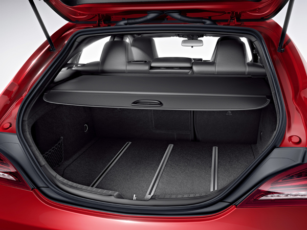 Mercedes-Benz CLA Shooting Brake red trunk