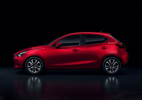 Mazda2 2014 launch okt14 side