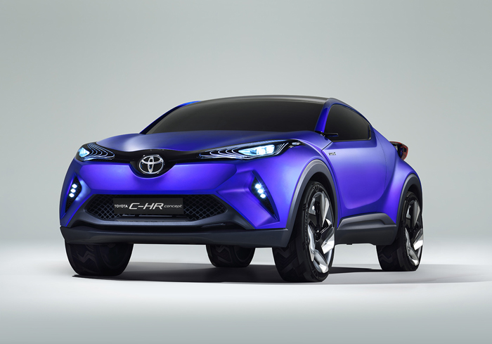 Haute couture Parijs Toyota C-HR Concept header