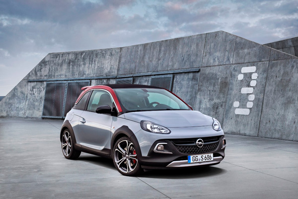 Opel ADAM Rocks AutoRAI 2015 still