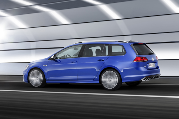 VW Golf R Variant driving back