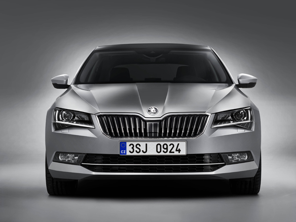 Nieuwe Skoda Superb voor