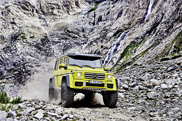 Mercedes-Benz G 500 4x4 2 gravel