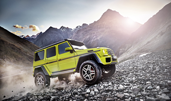 Mercedes-Benz G 500 4x4 2 side