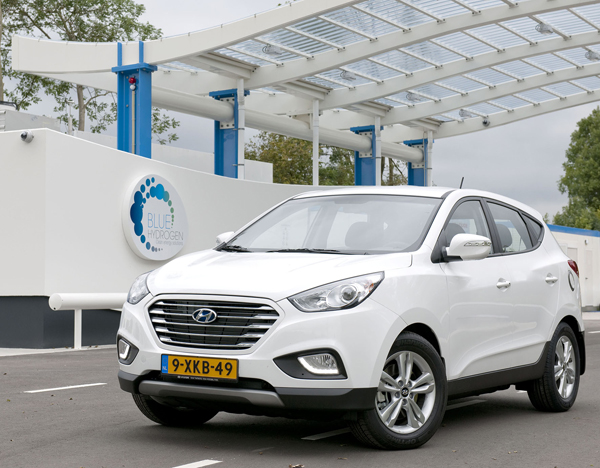 Hyundai ix35 waterstofauto 3kwart front