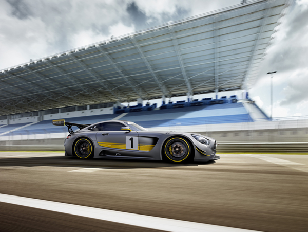 Nieuwe Mercedes-Benz AMG GT3 side