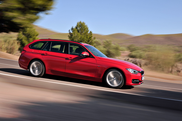 New BMW 3 Series Touring side