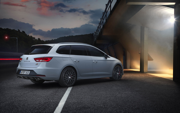 Seat Leon ST Cupra-box