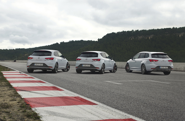 Seat Leon ST Cupra back row