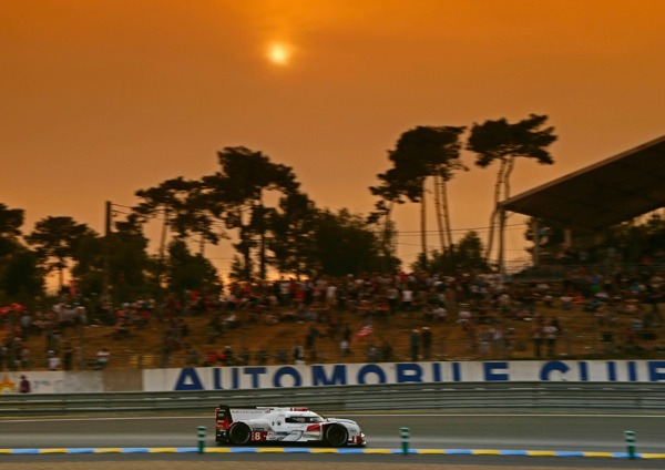 Audi Le Mans 2015 sunset