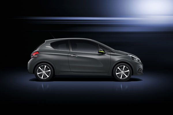 Nieuwe Peugeot 208 side