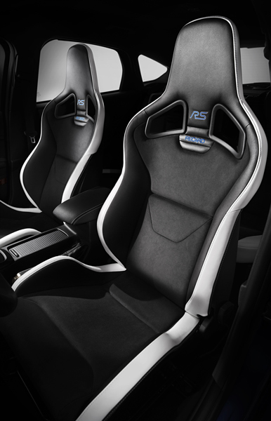 Ford Geneva 2015 Focus RS seats