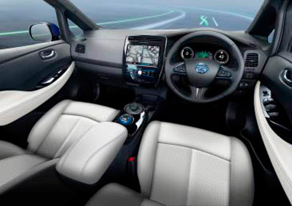 Nissan LEAF autonoom rijden interieur