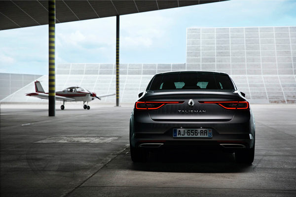 Renault Talisman back